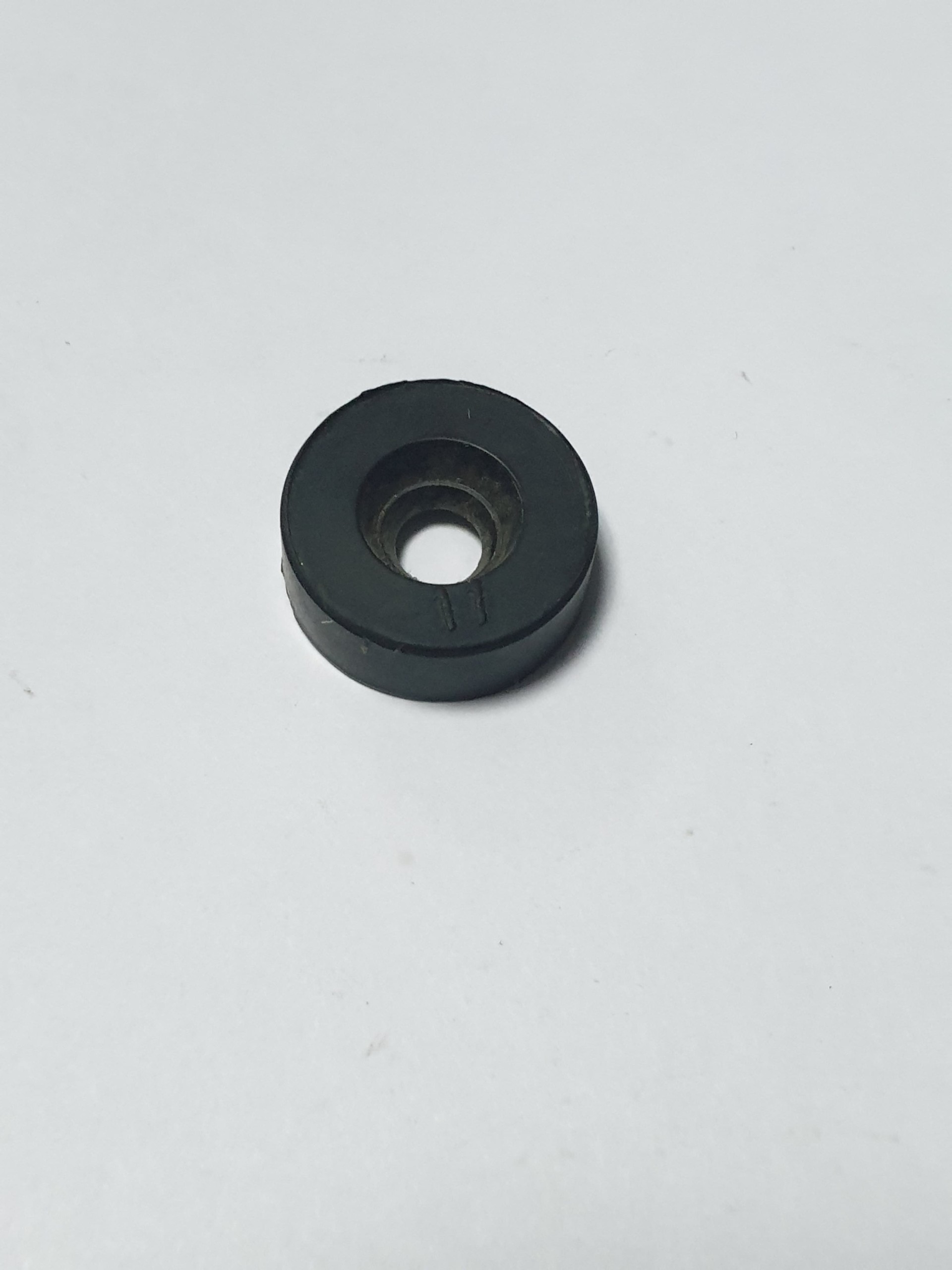 6302-scaled-1.jpg Манжета 2.2 7*22*7 — изображение 1